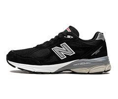 New Balance Black / White