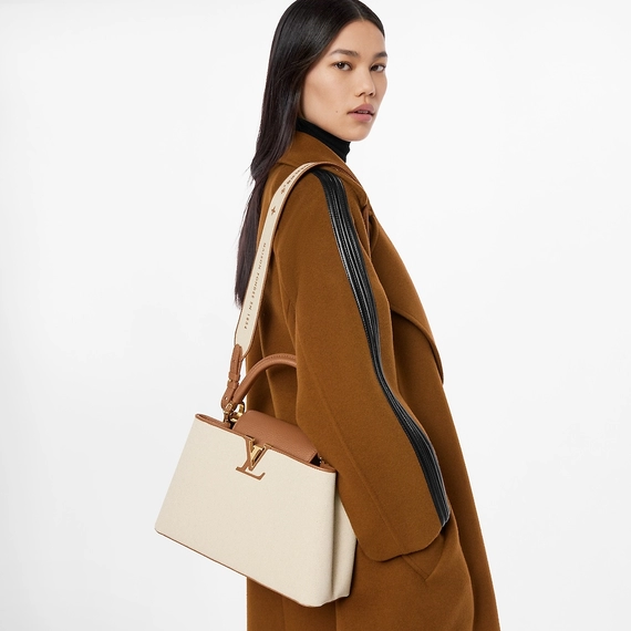 New Capucines MM Women's Bag - Outlet