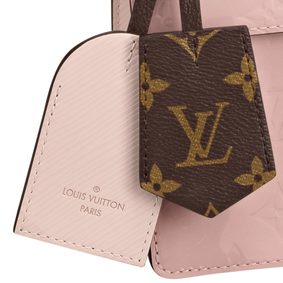 New: Get The Latest Louis Vuitton Spring Street Women's Collection