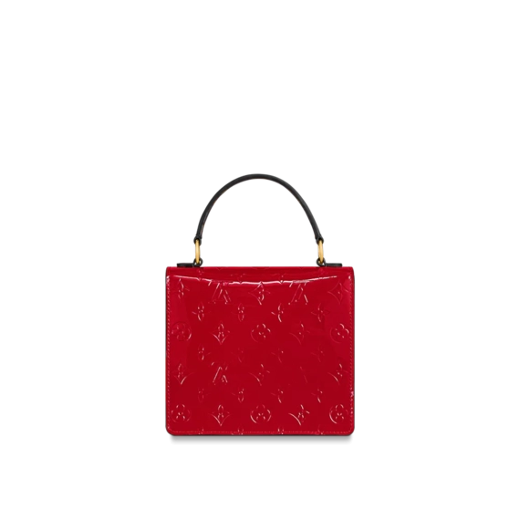 Upgrade Your Wardrobe with Louis Vuitton Spring Street for Women