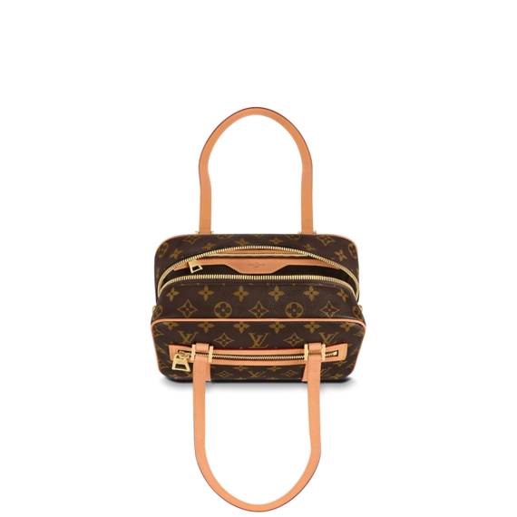 Ladies Buy the New Louis Vuitton Cite bag Gold