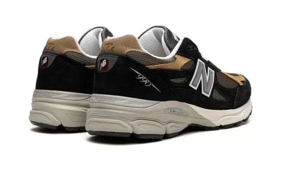 990V3 Made in USA - Black/Tan