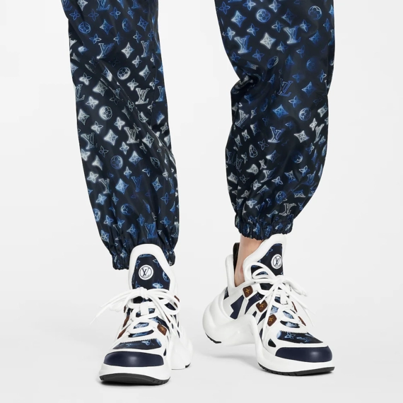 Outlet Navy Blue Lv Archlight Sneaker for Women